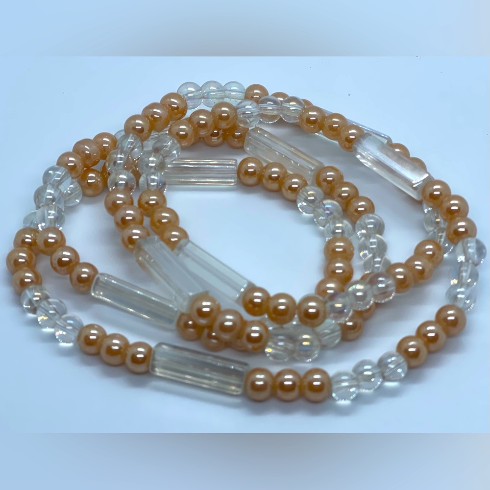 Elastic waist strand